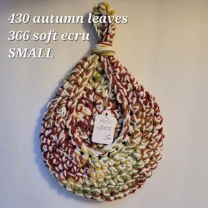 SMALL  430 AUTUMN LEAVES 355 SOFT ECRU HANDMADE CROCHETED  HANGING WALL BASKET